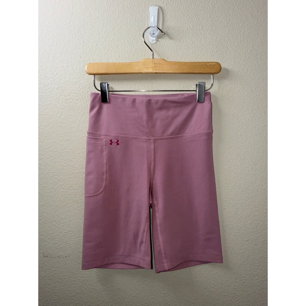 Women's Under Armour Biker Shorts Size Medium
